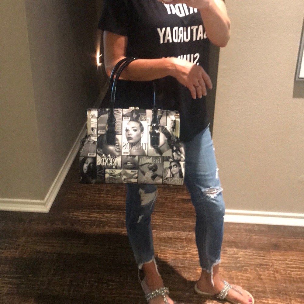 Magazine handbag